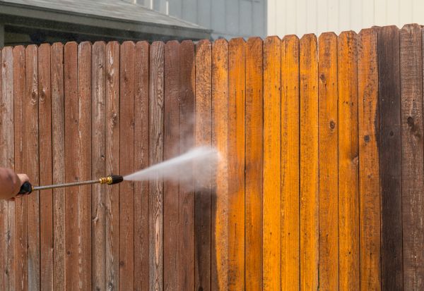 Fence Power Washing in Granger