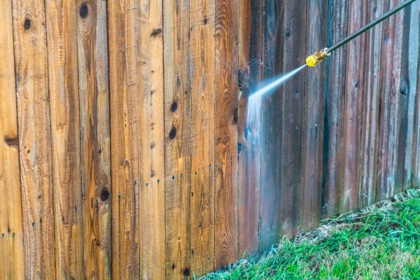 Cost of Fence Washing in Granger