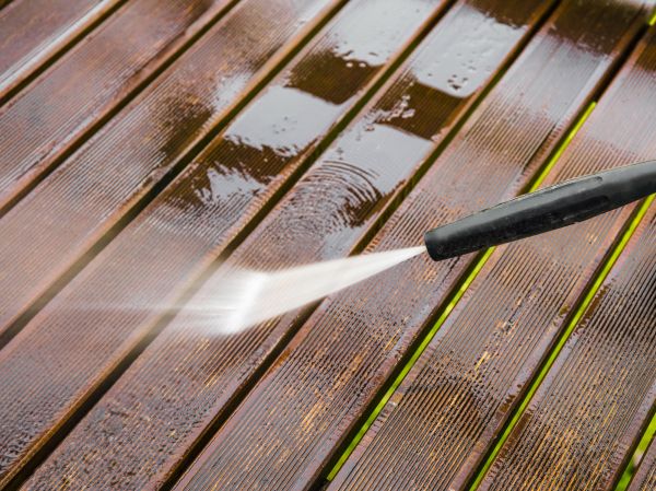 Deck Pressure Washing Service
