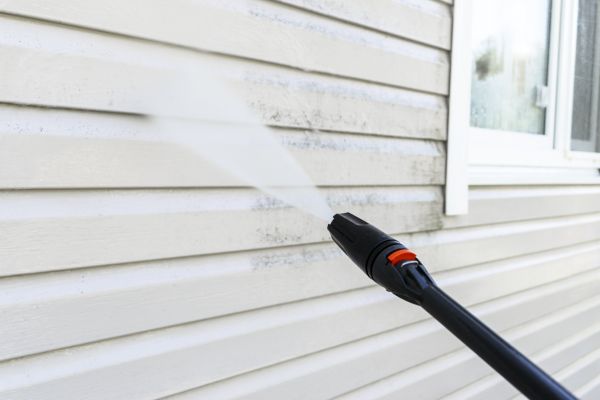 Siding Power Washing Service
