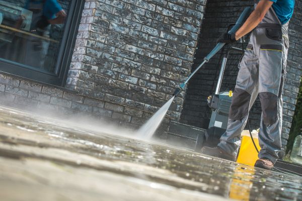 Storefront Pressure Washing in Granger