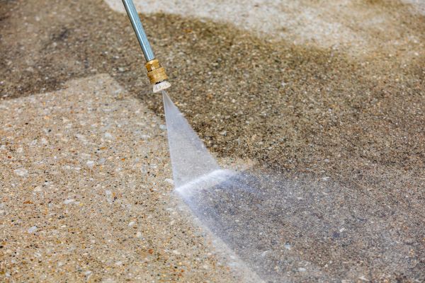 Cost of Driveway Pressure Cleaning in Granger