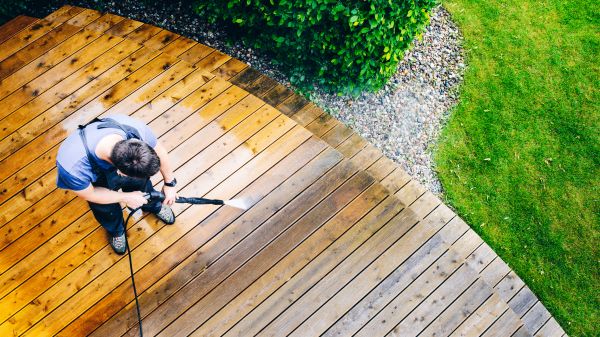 Deck Pressure Cleaning Service
