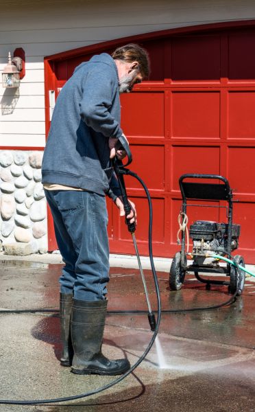 Driveway Pavement Cleaning