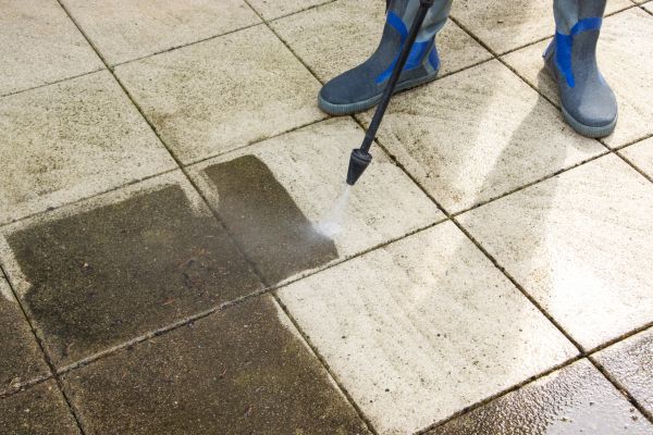 Cost of Outdoor Concrete Cleaning in Granger